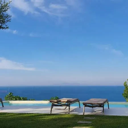Lithos Villa *