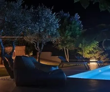 Villa Lithos