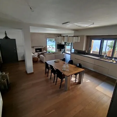 Villa Lithos Kymi