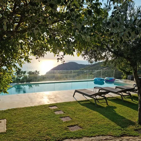Villa Lithos Kymi